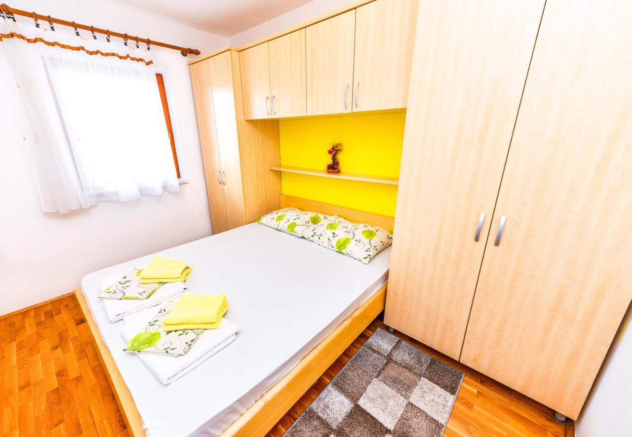 Apartments Hope 诺瓦利娅 外观 照片